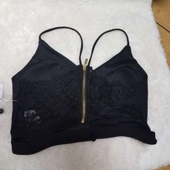 B.Darlin crop top - Picture 2 of 2